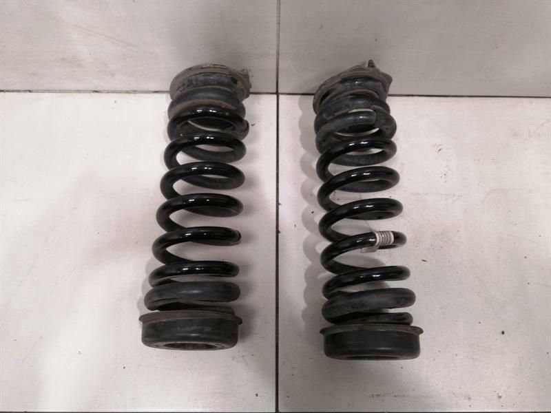 BMW M4 F82 Coil Spring Rear 33537857311 chassis spring rear spring