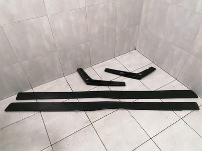 BMW M4 F82 side skirts extension set side sills blind set aftermarket