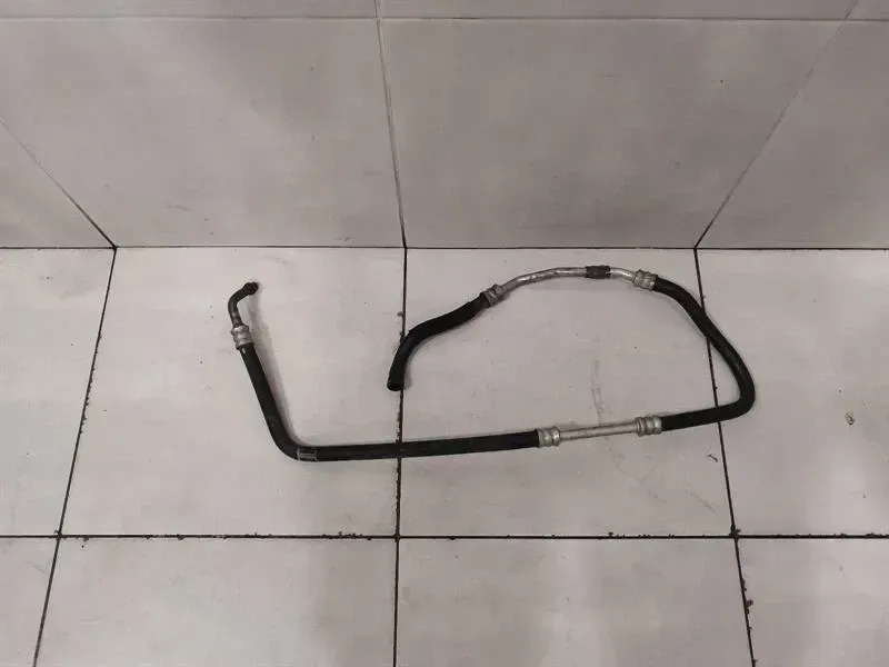 ASTON MARTIN VANTAGE V8 Gearbox Oil Pipe BG333F558BA RHD RIGHT HANDLEBAR