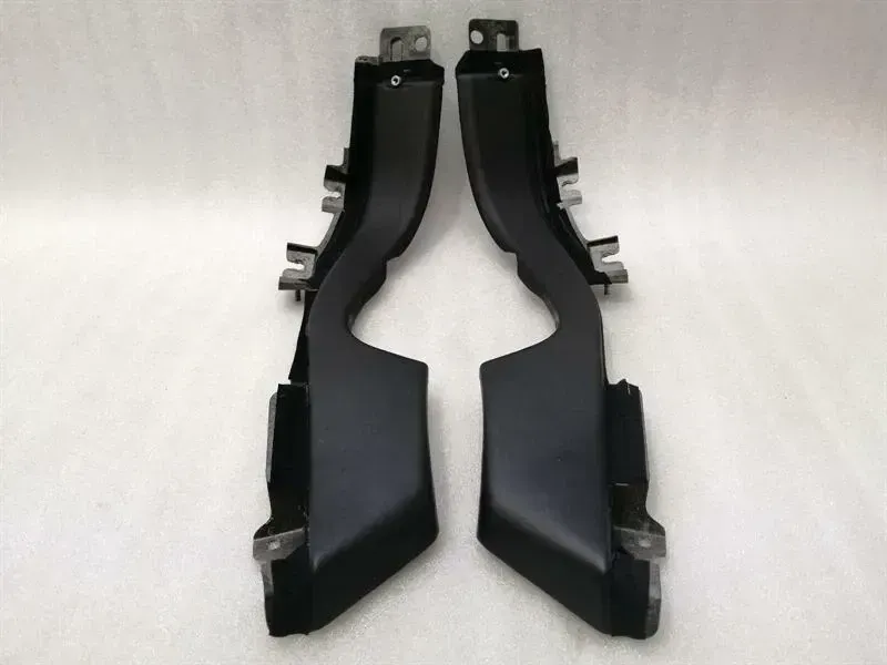 ASTON MARTIN VANTAGE V8 Quarter Cover 6G33-L31282-AD Rear Trim Set