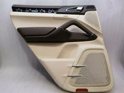 Garniture de porte arrière en cuir pour Porsche Cayenne 958 92a 7P5867211G