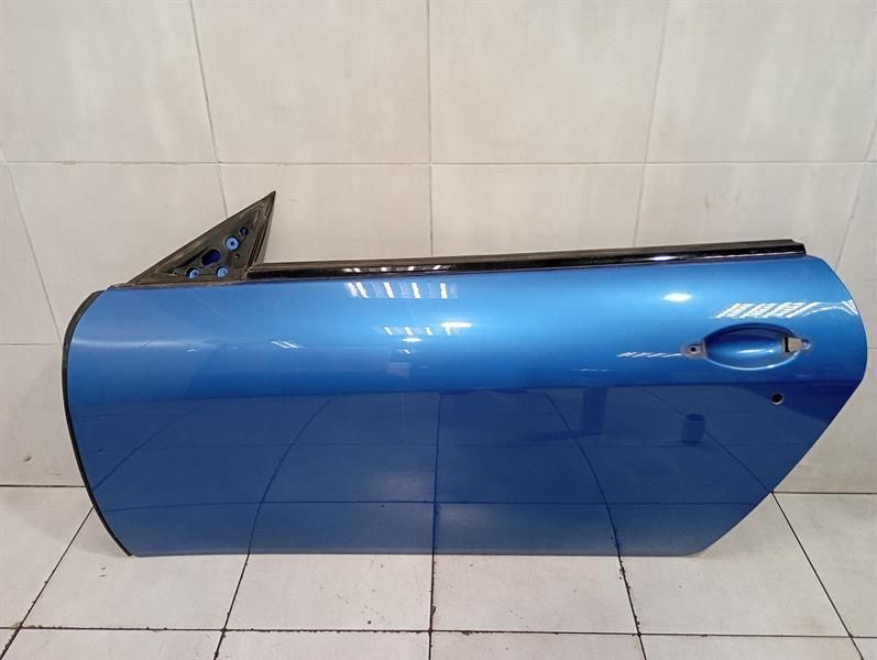 Maserati Granturismo M145 left front door 68498700 door front left