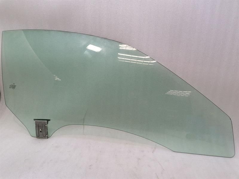 Mercedes SL R231 right front door glass A2317250210 door window front right