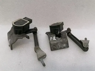 Mercedes SL R231 Suspension Level Sensor Set A0009050003 Height Sensor Set