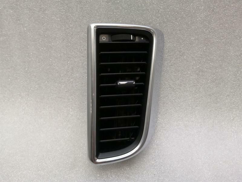 Porsche Panamera 970 RRH B-post air vent 97055535201 ventilation nozzle ventilation grille
