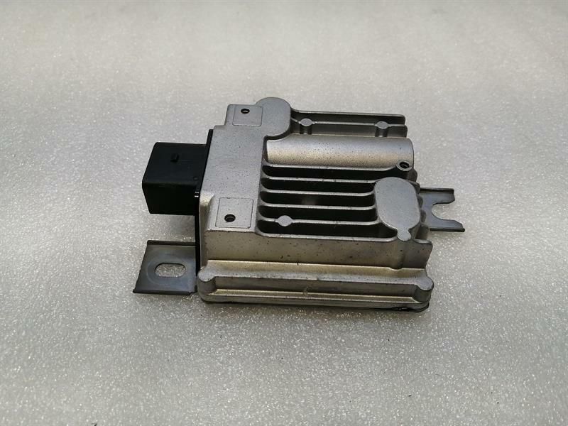 Porsche Panamera 970 4.8 fuel pump module 7P0906093B control unit fuel pump