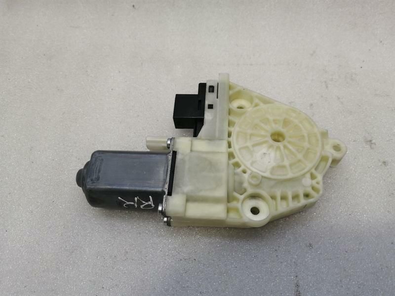 Porsche Panamera 970 RRH window motor 97062410101 window regulator motor rear re
