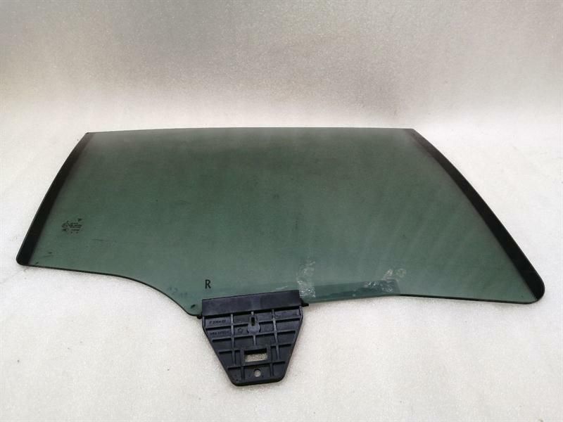 Porsche Panamera 970 Right Rear Door Glass 97054451209 Door Window Rear Right