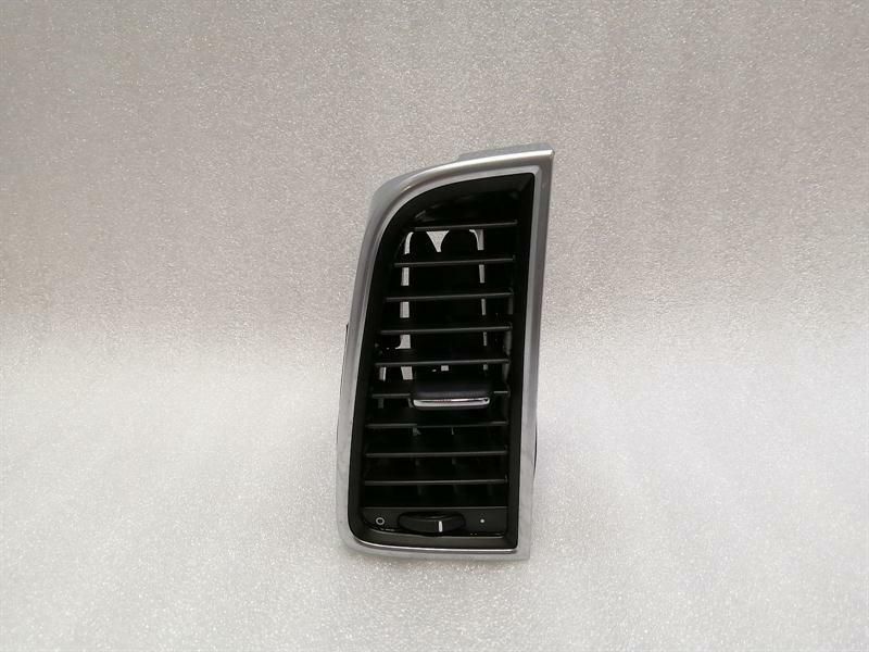 Porsche Panamera 970 Right Centre Air Vent 97055214204 Air Vent Right Centre
