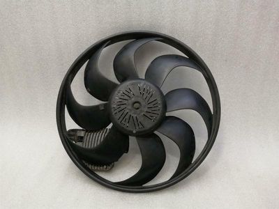 Aston Martin Vantage V8 radiatora ventilators 8D33-8C607-AD ventilatora elektriskais ventilators.