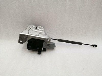 Porsche Panamera 970 bagāžnieka slēdzene 97051205303 bagāžas nodalījuma durvju slēdzene