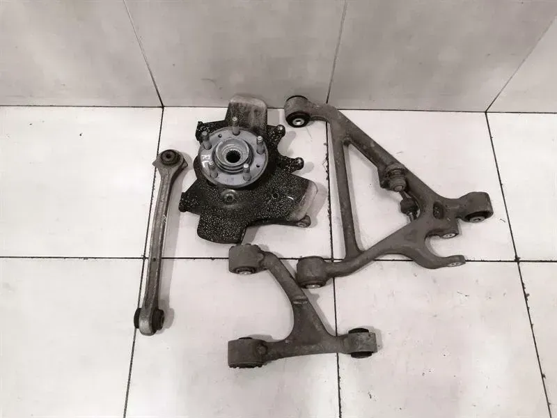 Aston Martin Vantage V8 RLH Hub 8D33-5A971-AB Wheel Bearing Housing Rear Left Set