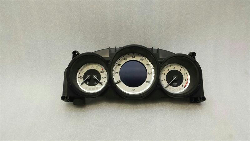 MERCEDES CLS W218 Instrument Cluster A2189007402 Speedometer MPH CLS550 CLS500