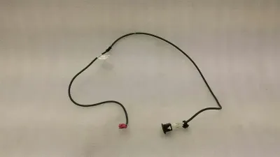 MERCEDES CLS W218 USB vadu loks A2185402103 vadu instalācija