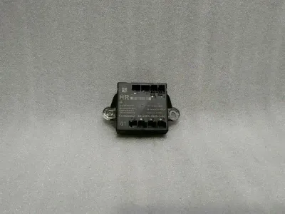 Mercedes CLS W218 aizmugurējo labo durvju modulis A2189001501 durvju vadības bloks aizmugurējā RE