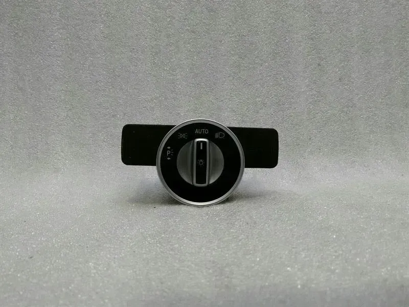 Mercedes CLS W218 headlight switch light switch W212 W204