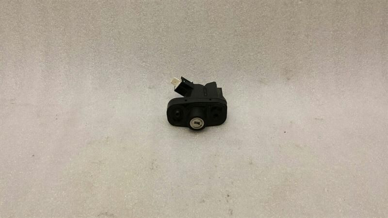 Mercedes CL W216 boat lock A2217500161 tailgate lock