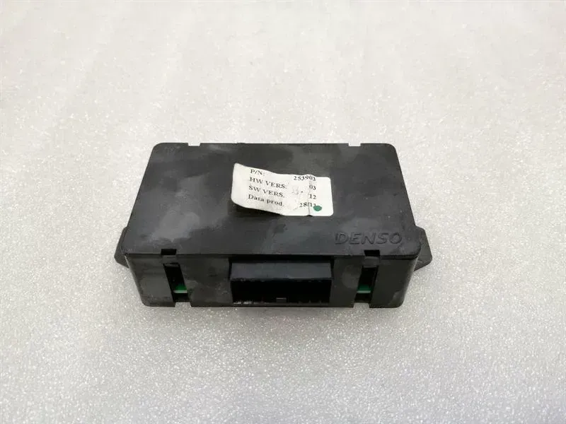Maserati Quattroporte M139 Wiper Module 253903 Windscreen Wiper Control Unit