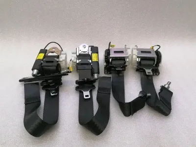 Maserati Granturismo M145 seat belt set 800865900 set of 4 seat belt set
