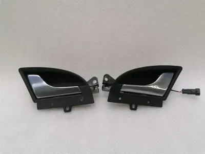 Maserati Granturismo M145 door inner handle 81318300 interior door handle