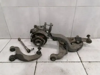 Maserati Granturismo M145 RRH Hub 980139916 Wheel Bearing Housing Rear Right