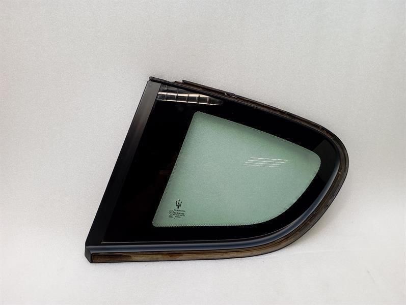 Maserati Granturismo M145 left rear quarter glass 82076400 door window rear Li
