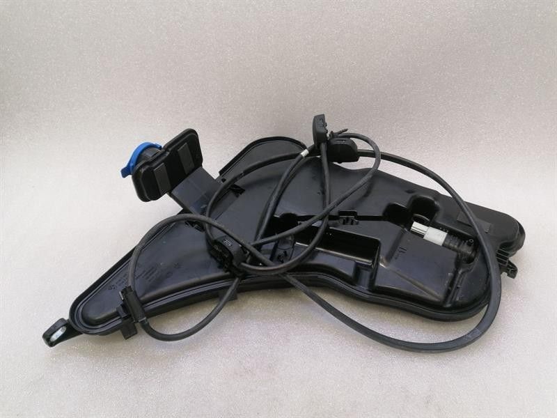 BMW 8 18--25 G16 M8 Coupe Washer Fluid Reservior 7435337 Washer Fluid Reservoir