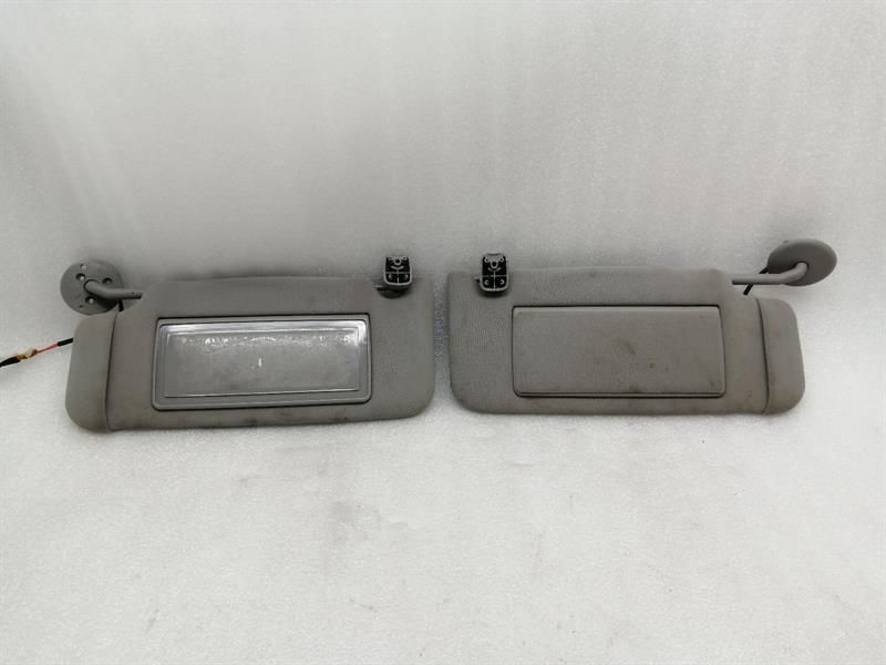 Cadillac STS-V STS LC3 Sun Visor 89023281 Sun Visor Visor 19122190