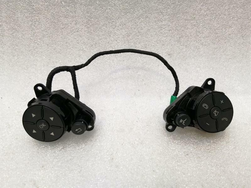 Mercedes S-Class W221 Steering Wheel Switch A2218215851 Steering Wheel Switch MOP