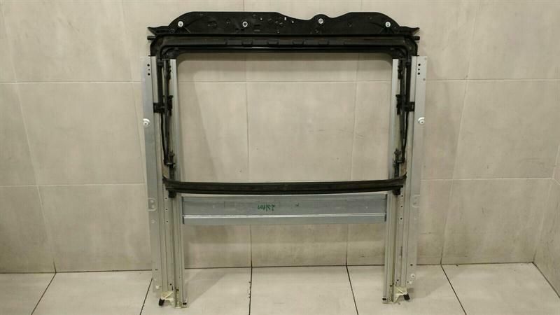 MERCEDES CLS W218 SUNROOF FRAME A2187800329 SLIDING SUNROOF FRAME W218