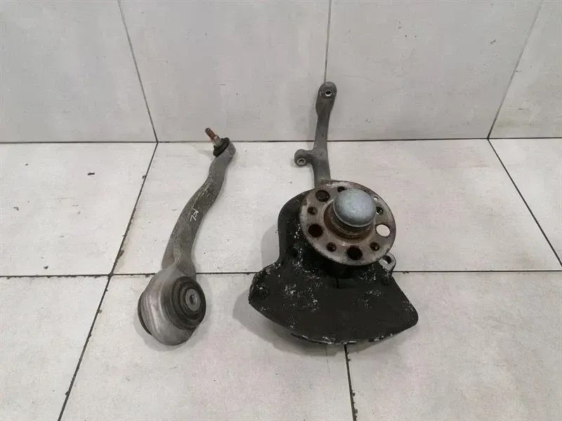 Mercedes S-Class W221 FLH Hub A2213322901 Wheel Bearing Housing Front Left SET