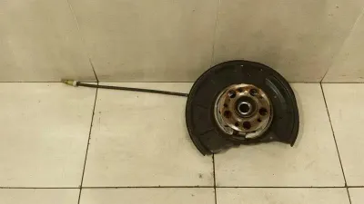 Mercedes CLS W218 W212 Right Rear Hub A2123500241 Wheel Bearing Housing Rear Right