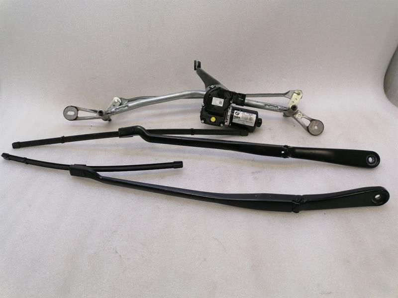 BMW 5 Series F90 G30 M5 Front Wiper Linkage 000061594 LHD Wiper Motor Front