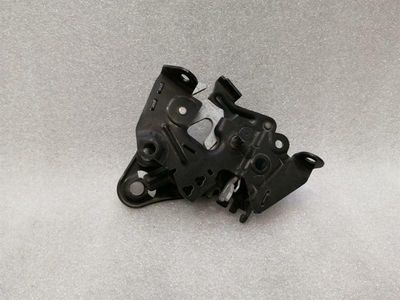 BMW 5. sērijas F10 F07 F01 Motora pārsega slēdzene 7183762 Motora pārsega slēdzene