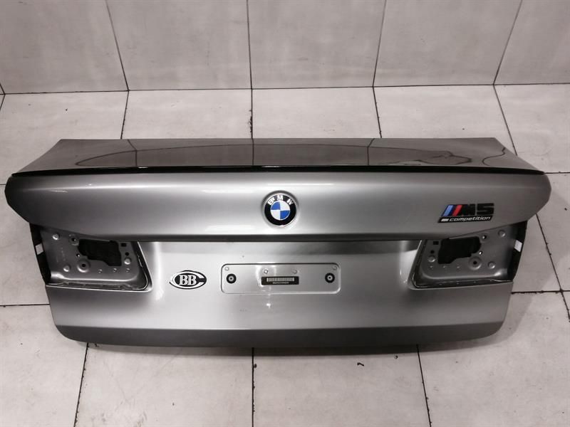 BMW 5 Series F90 G30 M5 Boat Lid 41007440695 M SPOILER Tailgate FAULTY