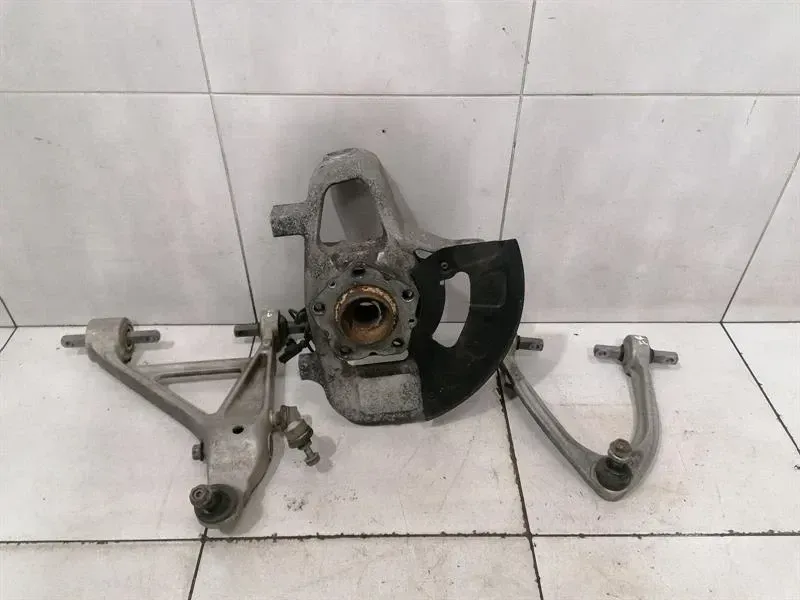 Ferrari 458 F142 Spider Right Front Hub 273070 Wheel Bearing Housing Front Right