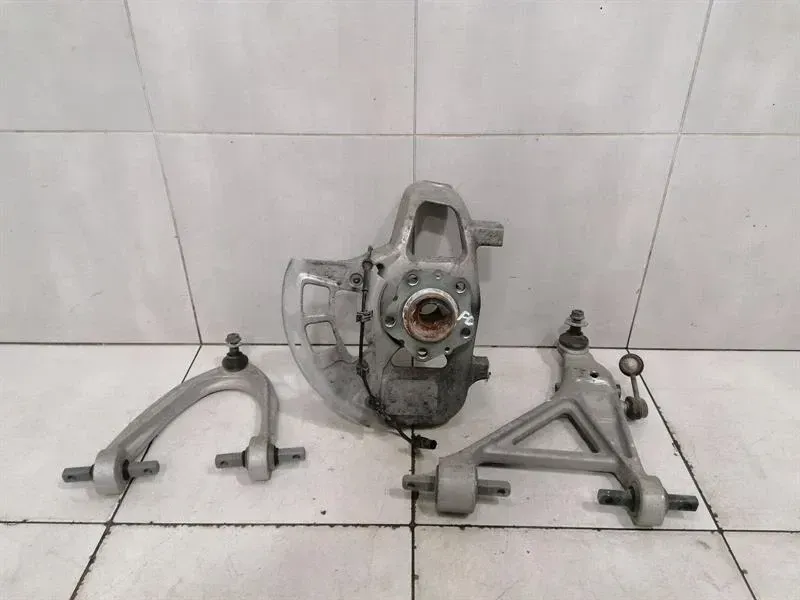 Ferrari 458 F142 Spider Left Front Hub 287186 Wheel Bearing Housing Front Left