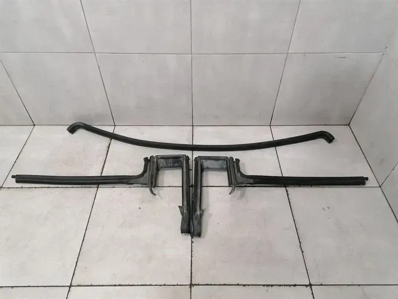 Ferrari 458 F142 Spider Seal 84163310 Gaskets