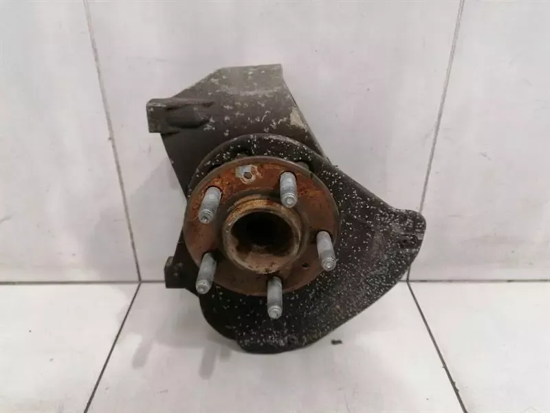 Aston Martin Vantage V8 Right Front Hub 7G43-3K186-AB Wheel Bearing Housing Front R