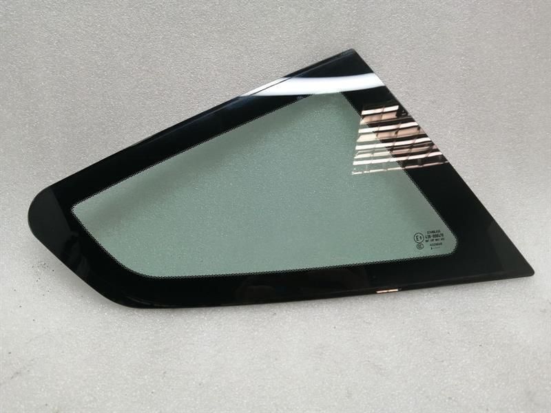 ASTON MARTIN VANTAGE V8 Right Rear Glass 6G33-C29750-BA Door Window 1⁄4 Rear Re