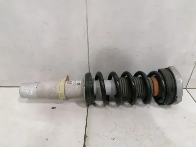 BMW 5-serie F90 G30 M5 Stötdämpare Fram 8074113 Stötdämpare fram