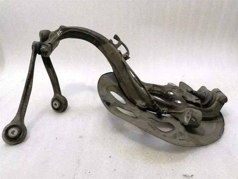 Audi RS5 8T Right Front Hub 8K0407258G Wheel Bearing Housing Front Right SET