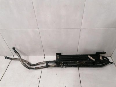 Масляный радиатор двигателя Audi RS4 8E B7 079137021T Масляный радиатор BNS 4.2 V8