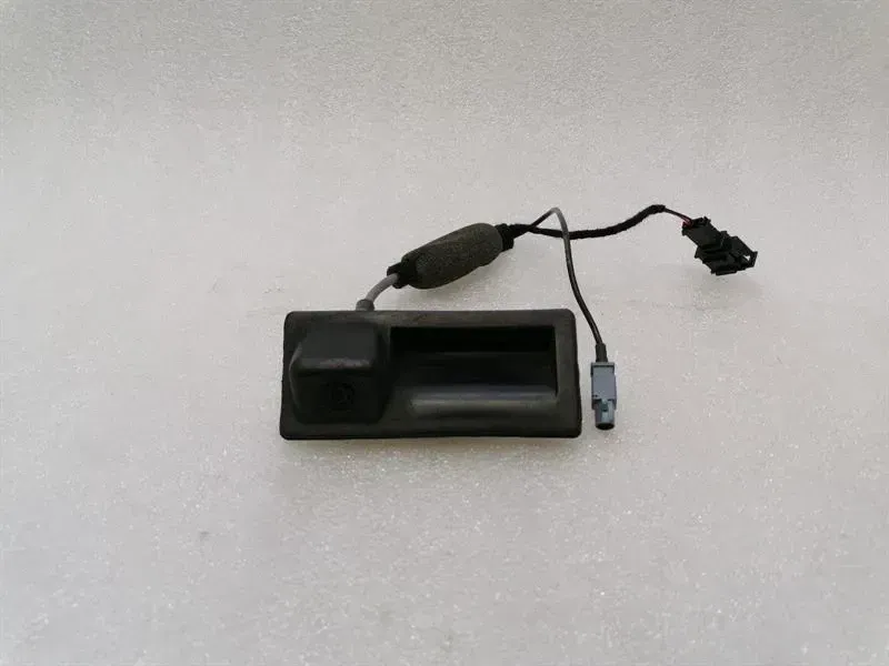 Audi A4 8K Rear View Camera 5N0827566AA Rear View Camera ORIGINAL