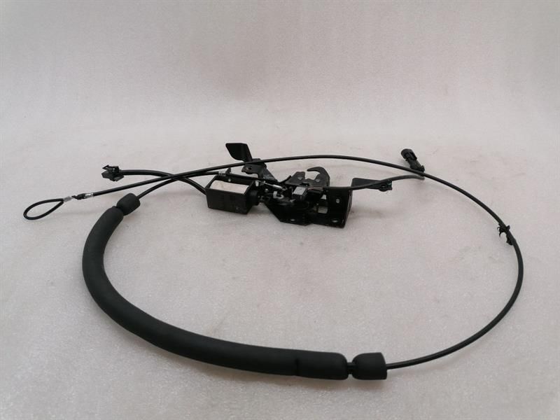 Ferrari F430 430 Scuderia Spider 16M Bonnet Lock 80804300 Bonnet Lock