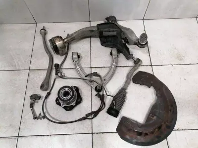 Bentley Continental GT 18-24 3S Right Front Hub 971407246L Front Wheel Bearing Housing