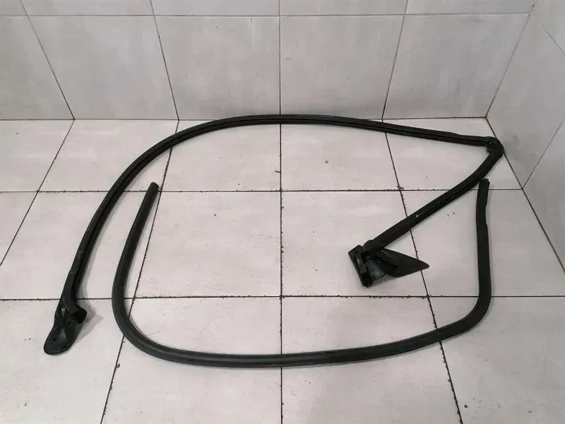 Bentley Continental GT 18-24 3S 3SD Door Seal 3SD867368B RIGHT SET Door Seals