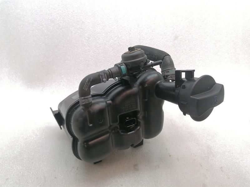 Porsche 911 992 expansion tank 992121407B expansion tank cooling water