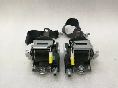 MASERATI GRANTURISMO M145 Sicherheitsgurt hinten 80090490 Sicherheitsgurt hinten Gurt