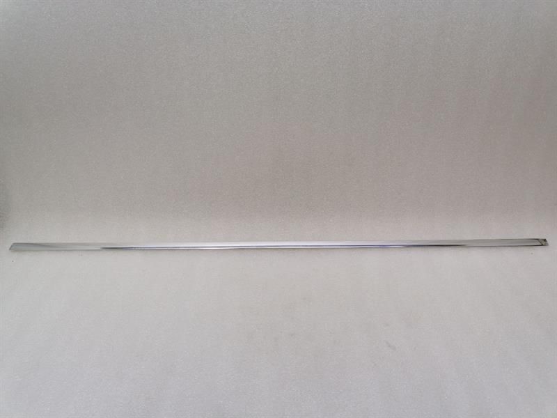 MASERATI GRANTURISMO M145 Right Door Moulding 68365300 Right Door Chrome Bar